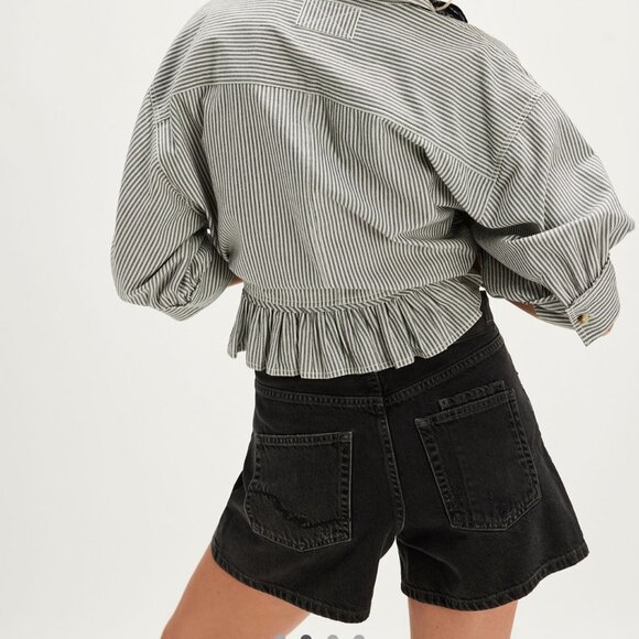 NWT Free People Tippi Denim Shorts in Slumber - Picture 4 of 5